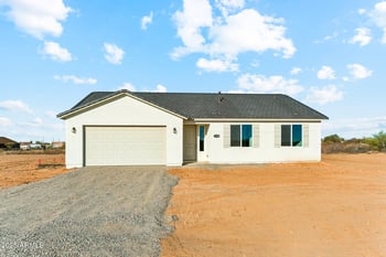 30208 238th Ln, Wittmann, AZ 85361