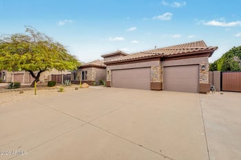 3021 E Fairfield St, Mesa, AZ 85213