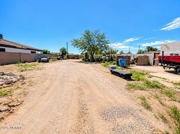 3021 E Saint John Rd, Phoenix, AZ 85032