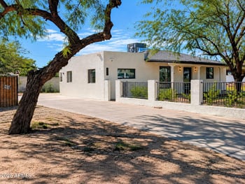 3021 E Saint John Rd, Phoenix, AZ 85032