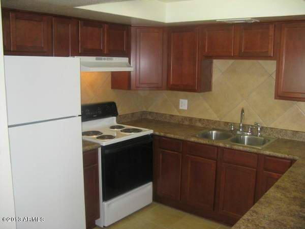 3021 E Waltann Ln, Phoenix, AZ 85032