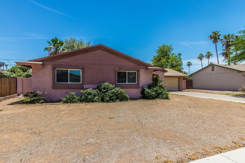 3021 E Yucca St, Phoenix, AZ 85028