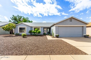 3021 Patrick Ln, Phoenix, AZ 85027