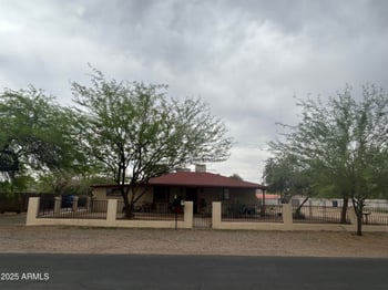 3021 Saint John Rd, Phoenix, AZ 85032