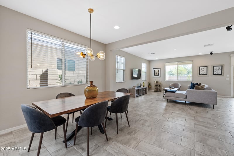 3021 Valerie Dr, Chandler, AZ 85286