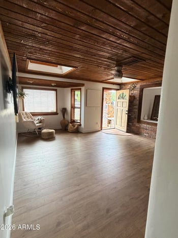 3021 W Flynn Ln, Phoenix, AZ 85017