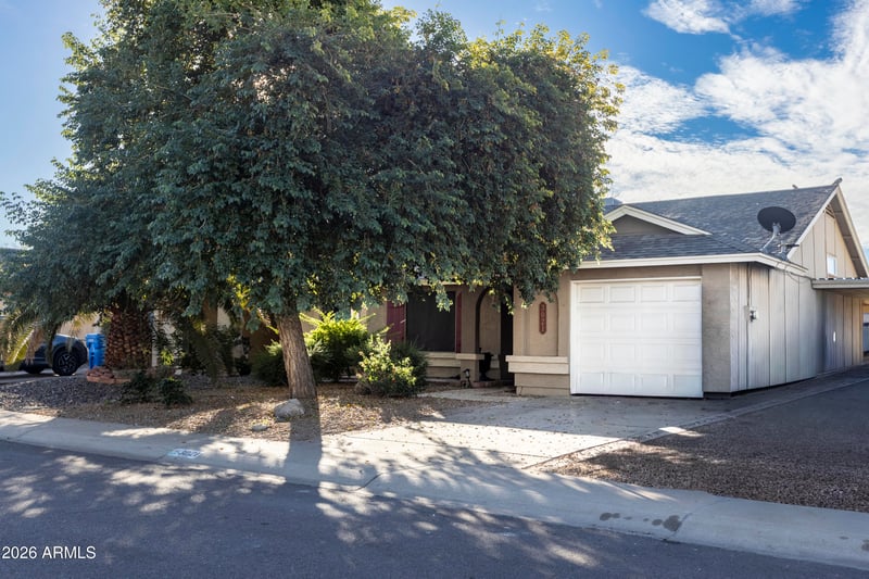 3021 Tonopah Dr, Phoenix, AZ 85027