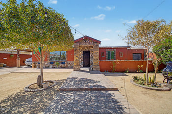 3021 W Villa St, Phoenix, AZ 85009