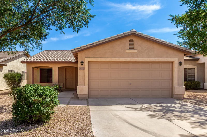 30212 Sunray Dr, San Tan Valley, AZ 85143
