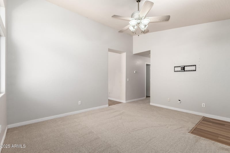 30212 Sunray Dr, San Tan Valley, AZ 85143