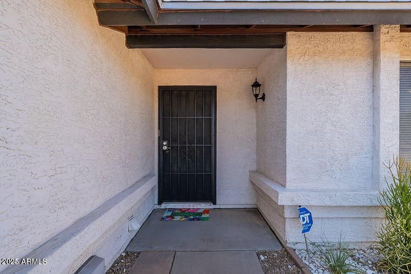 3022 Blackhawk Dr, Phoenix, AZ 85027