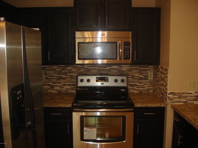 3022 E Bluefield Ave, Phoenix, AZ 85032