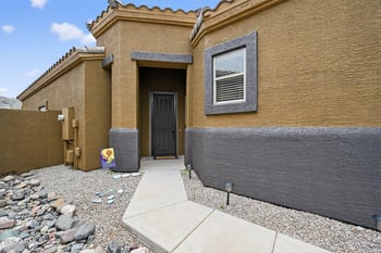 3022 Redwood Ln, Phoenix, AZ 85045