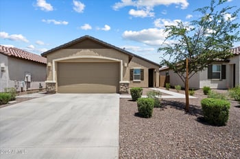3022 Riding Boot Way, San Tan Valley, AZ 85140