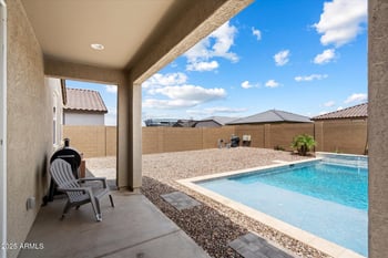 3022 Riding Boot Way, San Tan Valley, AZ 85140