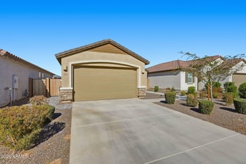 3022 Riding Boot Way, San Tan Valley, AZ 85140