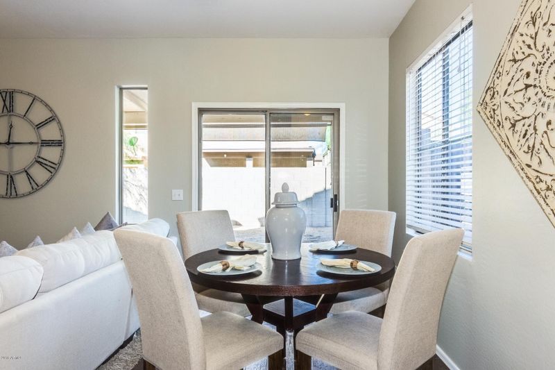 3022 W Sands Dr, Phoenix, AZ 85027