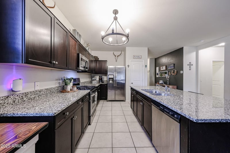 30224 Earll Dr, Buckeye, AZ 85396