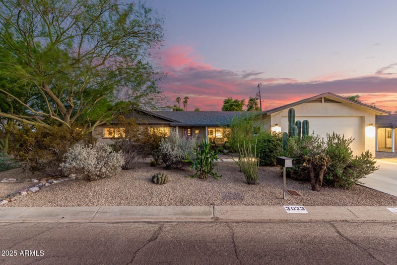 3023 Sells Dr, Phoenix, AZ 85016