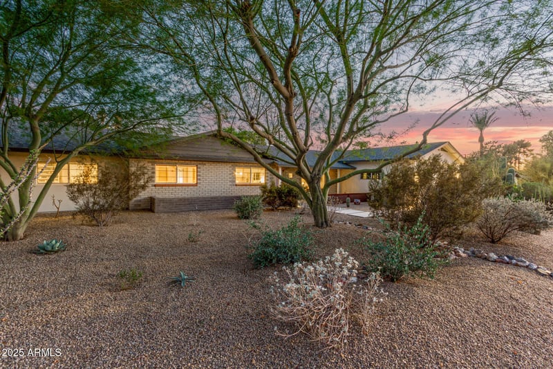 3023 Sells Dr, Phoenix, AZ 85016