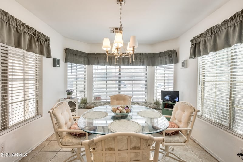 3024 64th Ave, Phoenix, AZ 85043