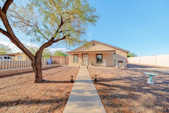 3024 W Yuma St, Phoenix, AZ 85009