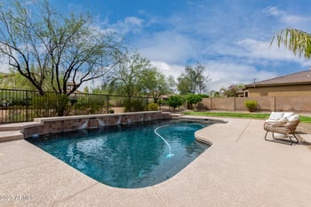 30246 123rd Ln, Peoria, AZ 85383