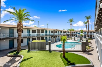 3025 32nd St #20, Phoenix, AZ 85018