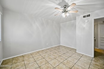 3025 32nd St #41, Phoenix, AZ 85018