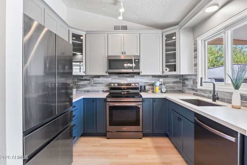 3025 E Bremen St, Phoenix, AZ 85032