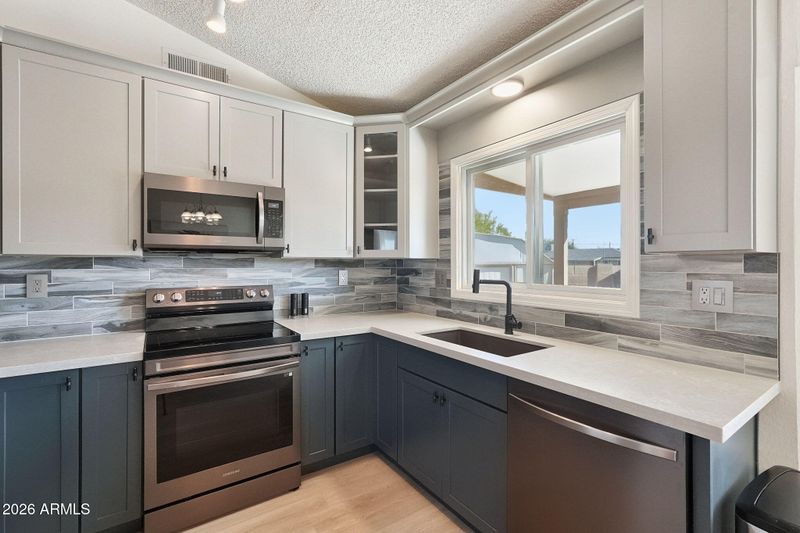 3025 E Bremen St, Phoenix, AZ 85032