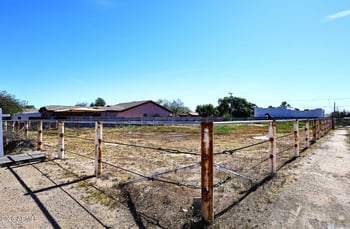 3025 Hartford Ave #B, Phoenix, AZ 85032
