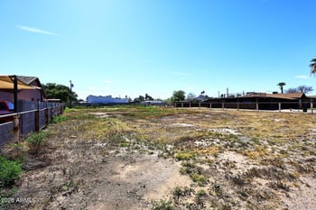 3025 Hartford Ave #B, Phoenix, AZ 85032