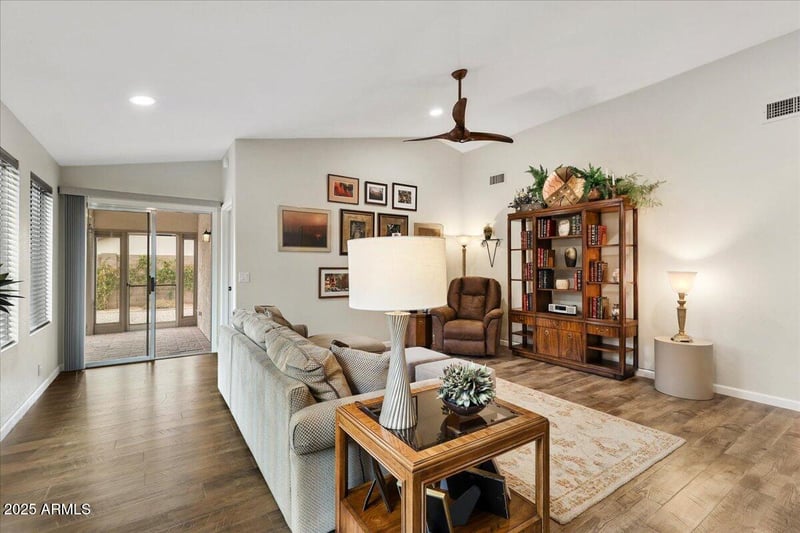 3025 Kerry Ln, Phoenix, AZ 85050