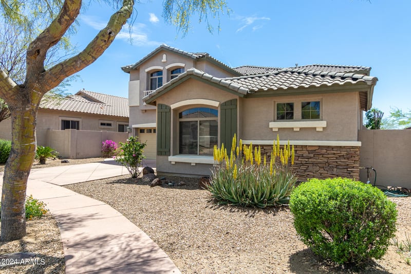 3025 Sentinel Rock Rd, Phoenix, AZ 85086