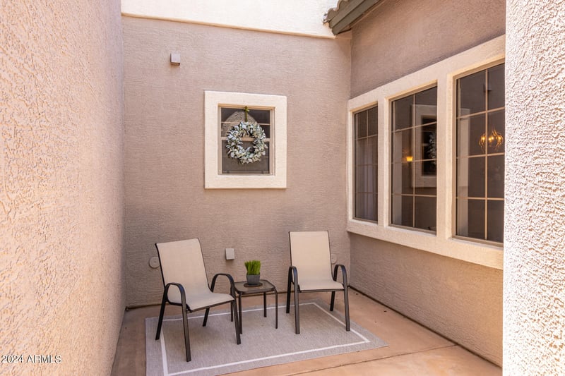 3025 Sentinel Rock Rd, Phoenix, AZ 85086