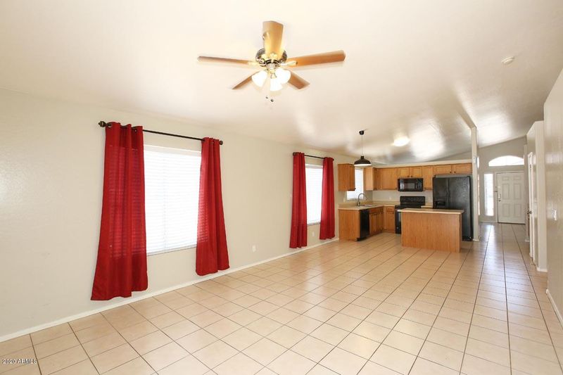 3025 W Grenadine Rd, Phoenix, AZ 85041