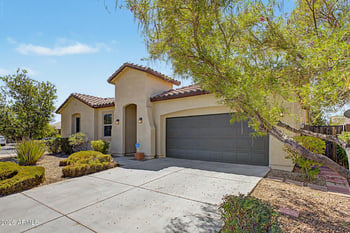 3025 W T Ryan Ln, Phoenix, AZ 85041