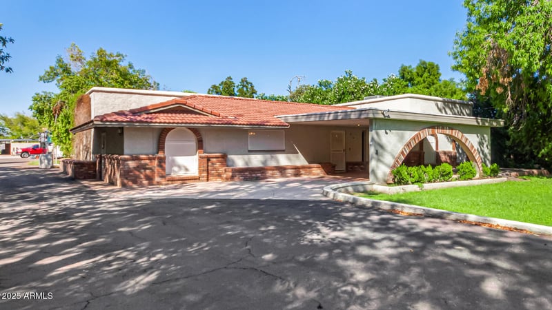 3026 Backus Rd, Mesa, AZ 85213