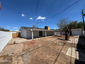 3026 40th Dr, Phoenix, AZ 85019