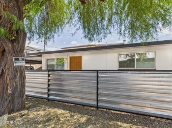 3027 37th St, Phoenix, AZ 85018