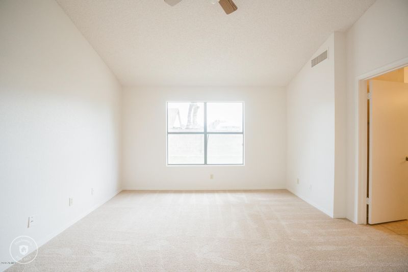 3027 E Laurel St, Mesa, AZ 85213