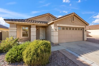 3027 Red Fox Rd, Phoenix, AZ 85083