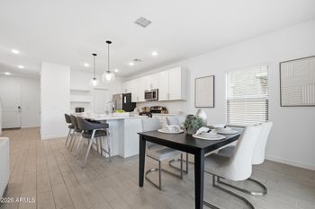 3027 W Bent Tree Dr, Phoenix, AZ 85083