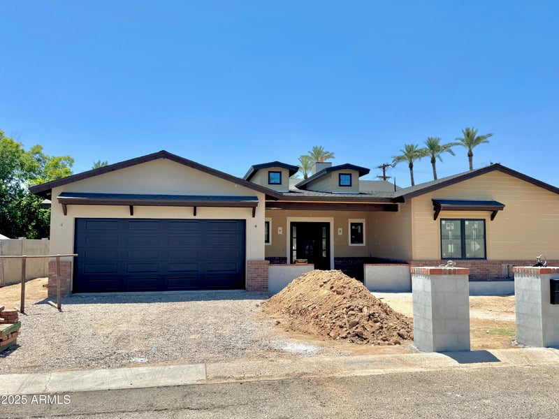 3028 47th St, Phoenix, AZ 85018