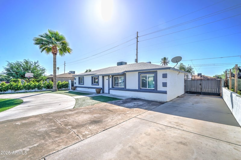 3029 Montebello Ave, Phoenix, AZ 85017