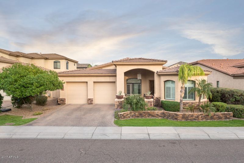 3029 N 50th St, Phoenix, AZ 85018