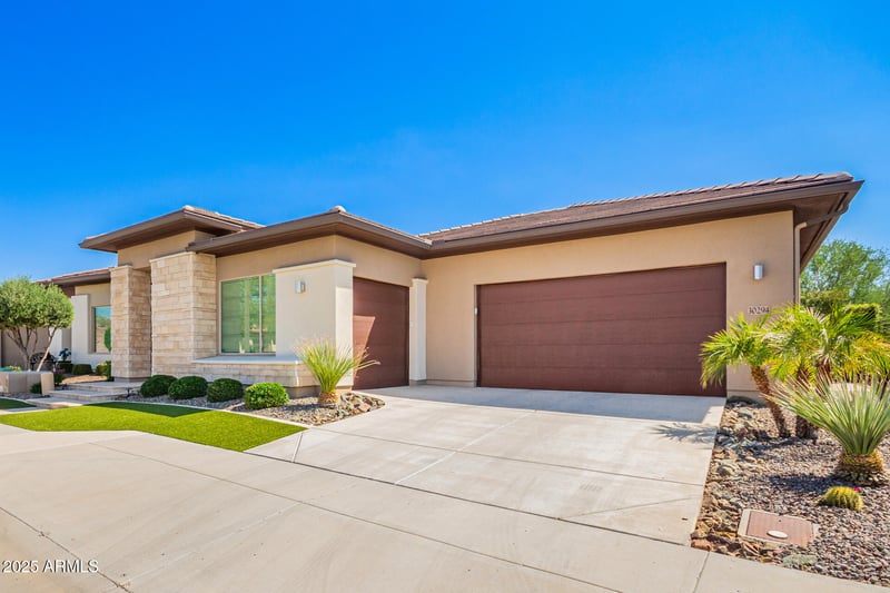 30294 130th Glen, Peoria, AZ 85383