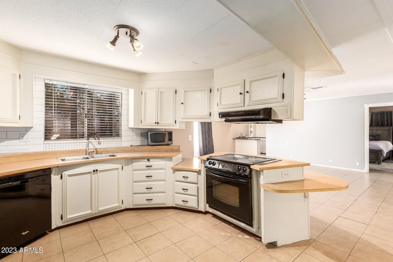 303 E South Mountain Ave #184, Phoenix, AZ 85042