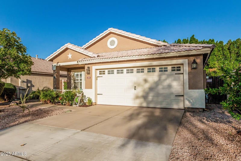 303 Hudson Pl, Chandler, AZ 85225